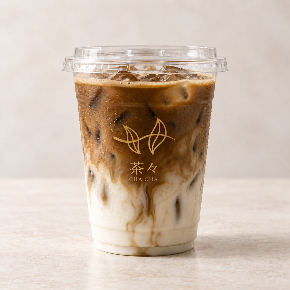 Iced hojicha latte
